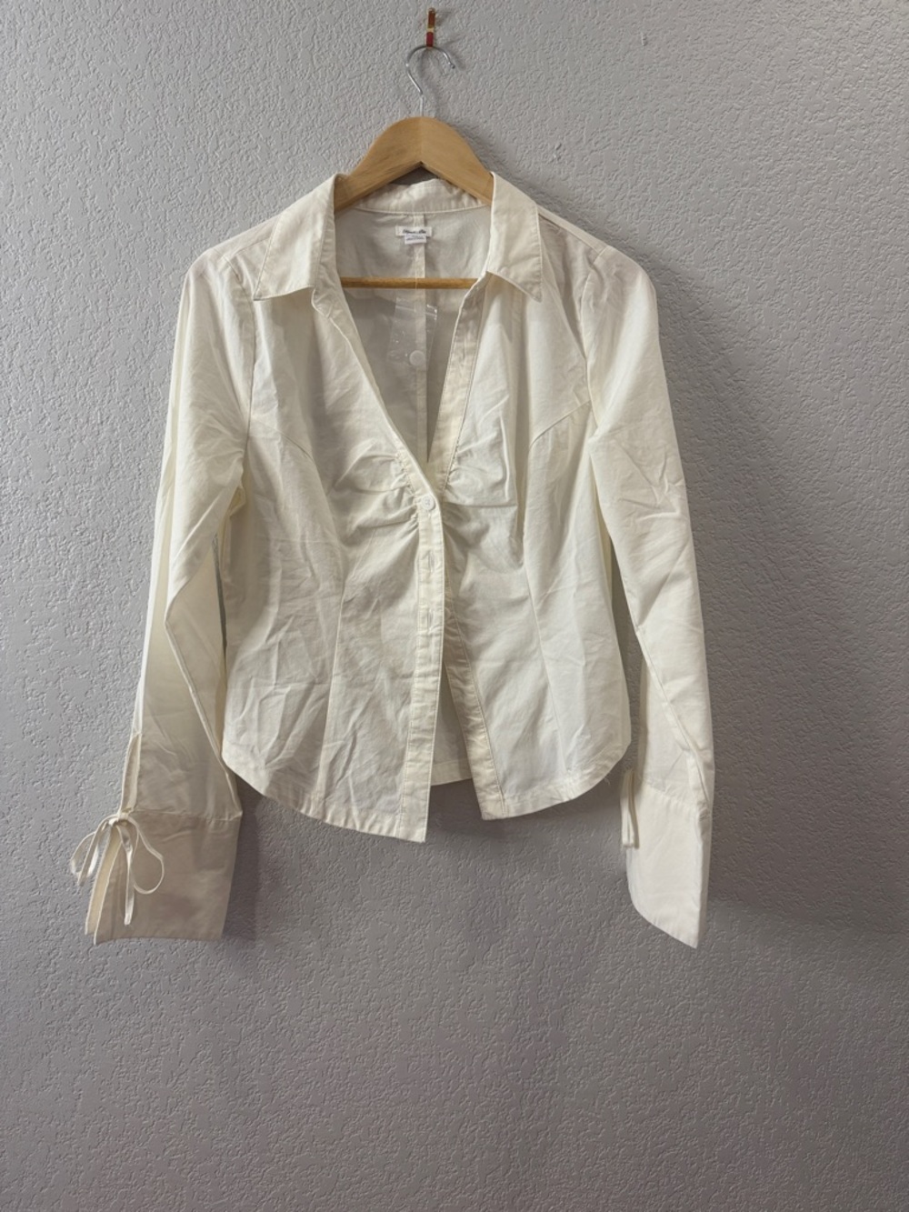 Kimchi  Cream Button-Front Tie-Cuff Blouse